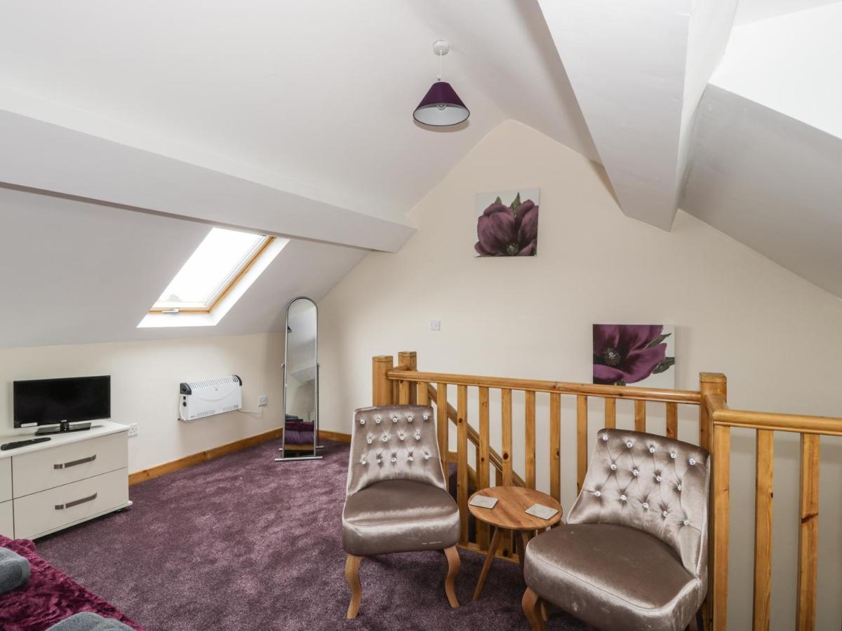Butchers Arms Cottage Nercwys Extérieur photo